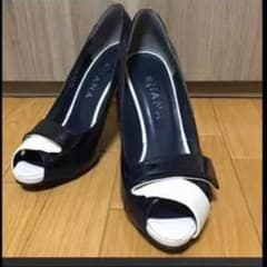 ダイアナ牛革バイカラーパンプス パーティー結婚式にものサムネイル