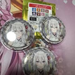 ホロライブ ランダム箔押し缶バッジ 正月衣装ver. 獅白ぼたん 3個