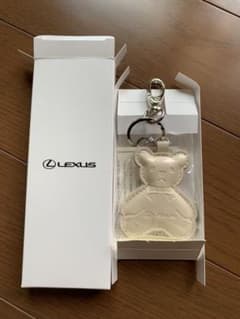 LEXUS キーホルダーのサムネイル