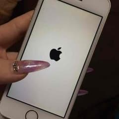iPhone　docomo　ゴールド　64Gのサムネイル