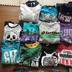 男の子 Tシャツのサムネイル