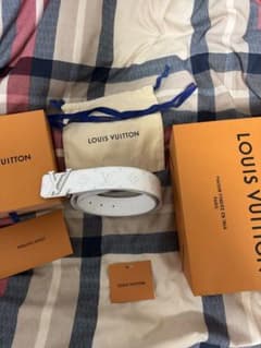 LOUIS VUITTON ホワイトベルト 85cm - メルカリ