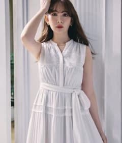 Her lip to Scala Lace-Trimmed Dress - メルカリ