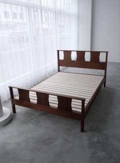 【美品】ACME Furniture ベッドのサムネイル