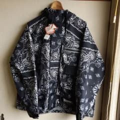 GU ミハラヤスヒロ⭐︎ペイズリー柄マウンテンパーカ L ⭐︎ 完売品 未使用のサムネイル