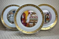 ロイヤルコペンハーゲン アンデルセン童話 飾り皿 3枚 です。 - メルカリ