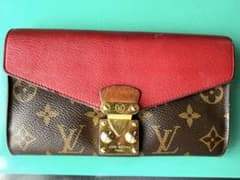 Louis Vuitton モノグラム 長財布　ブランド財布　ルイヴィトンのサムネイル