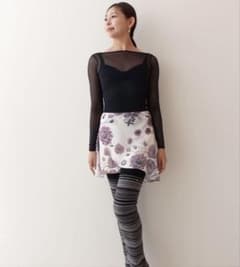 stina スティナ　スカート 新品未開封 ダリア Dahlia white stina スティナ 新品未開封 ダリア バレエスカート - メルカリ