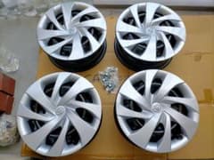 トヨタ 純正 14インチ スチールホイールキャップ 4枚セット(ヤリス新車