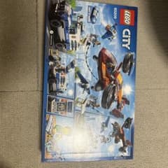 LEGO CITY 60208 警察ブロックセットのサムネイル