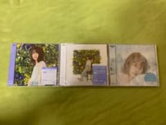 足立佳奈 3枚セットのサムネイル
