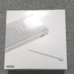 Nintendo DS Liteのサムネイル