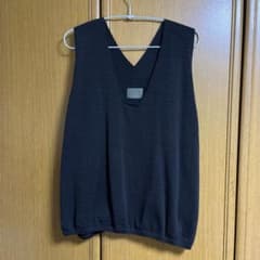 お値下げしました！オローネ⭐︎ニットベストのサムネイル