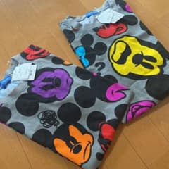 ディズニー　公式ティシャツ　ペアのサムネイル