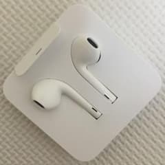 〈新品＆未使用〉 iPhone8 付属品 純正イヤホンのサムネイル