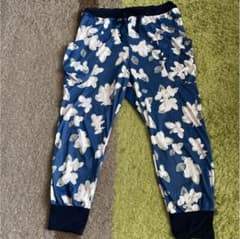 ☆美品☆ スリア　ヨガウェアのサムネイル