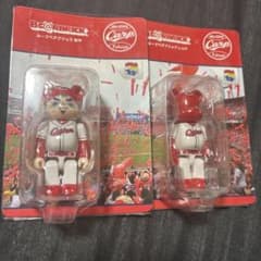 BE@RBRICK 広島カープ 坊や レッド 2体セット 100% - メルカリ