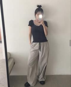 韓国風 トップス＋パンツ セットのサムネイル