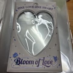 ONE LOVE ONE HEART Bloom of Loveのトレカケースのサムネイル