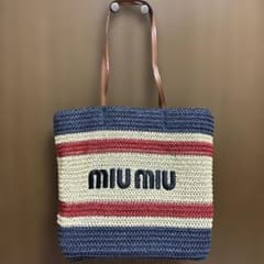 週末セール！miu miu ストライプ かごバッグ トートバッグ 週末セール！miu miu ストライプ かごバッグ トートバッグ - メルカリ