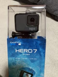 【最終値下げ】GoProHERO7 Silver セット【オファー歓迎】のサムネイル