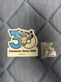 ポケモン カメックス 30周年記念　メタルチャーム　ステッカーのサムネイル