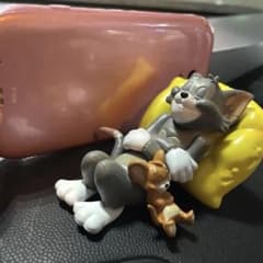 【新品】トムとジェリー　おやすみ　フィギア　アメリカン雑貨のサムネイル