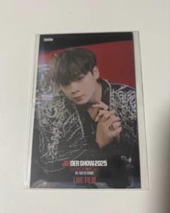 鶴房汐恩 JO1DER SHOW2025 LIVE FILM ムビチケ特典 - メルカリ