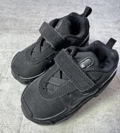 【Nike 】✨美品✨ブラック スニーカー 10㎝のサムネイル