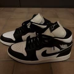 NIKE AIR JORDAN スニーカー ブラック ホワイトのサムネイル