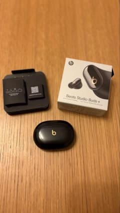 Beats Studio Buds ＋ ブラックゴールド (プラス) ビーツのサムネイル