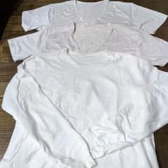 ユニクロ　 Vネック 長袖 Tシャツ 3枚セット