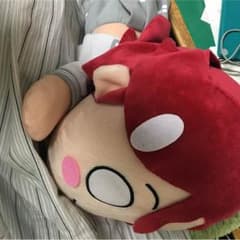 桜内梨子 寝そべりぬいぐるみのサムネイル