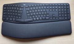 Logicool】ERGO K860 - メルカリ