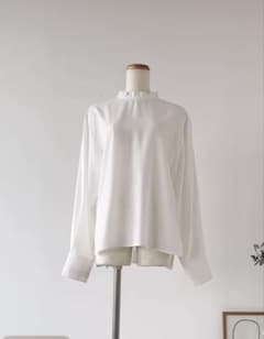 na.e Silky Blouseのサムネイル
