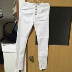 ハイウエスト白スキニーのサムネイル