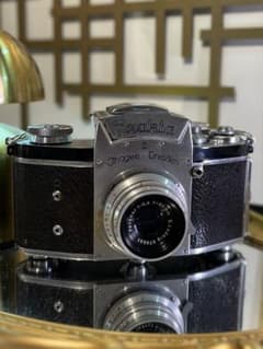 Exakta II と、希少レンズPeronar 50mm f2.9 のセット - メルカリ