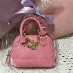 サマンサミニバックのサムネイル