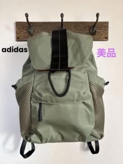 adidas バックパック リュック カーキのサムネイル