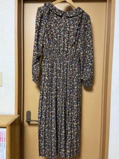 MAJESTIC LEGON  花柄ワンピースのサムネイル