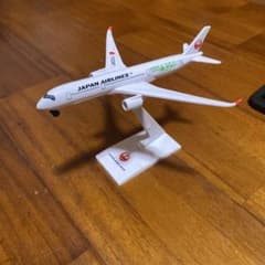 JAL 日本航空 Airbus A350 模型 飛行機のサムネイル