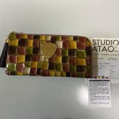 ATAO タイル模様 ロング財布 マルチカラー ATAO タイル模様 長財布 マルチカラー - メルカリ