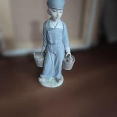 リヤドロ LLADRO 磁器人形 置物 少年 - メルカリ