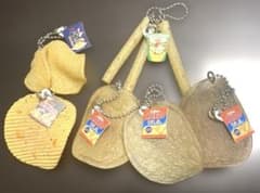 カルビー ポテトチップス　おかしなキーホルダー6個セットのサムネイル
