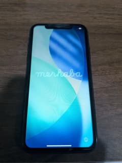 Apple iPhone 11 64GB 本体 グレーのサムネイル