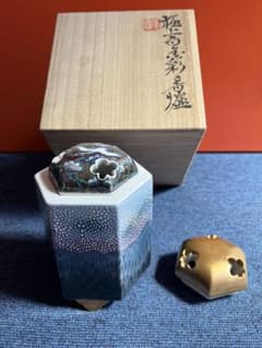 874 有田焼　藤井朱明作　日辰会友　極上白金彩香炉　未使用 874 有田焼 藤井朱明作 日辰会友 極上白金彩香炉 未使用 - メルカリ