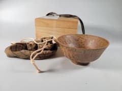 抹茶碗 木箱・仕覆・紙付属 茶道具／骨董 抹茶碗 木箱・仕覆・紙付属 茶道具／骨董 - メルカリ