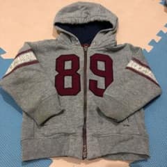 パーカーのサムネイル