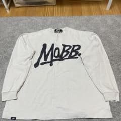 MOBB ロゴ長袖Tシャツ クリーム色のサムネイル