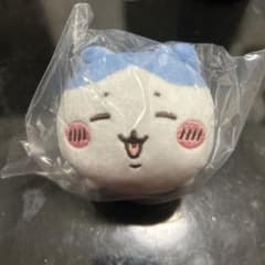ちいかわ ハチワレ ねそべりぬいぐるみ②のサムネイル